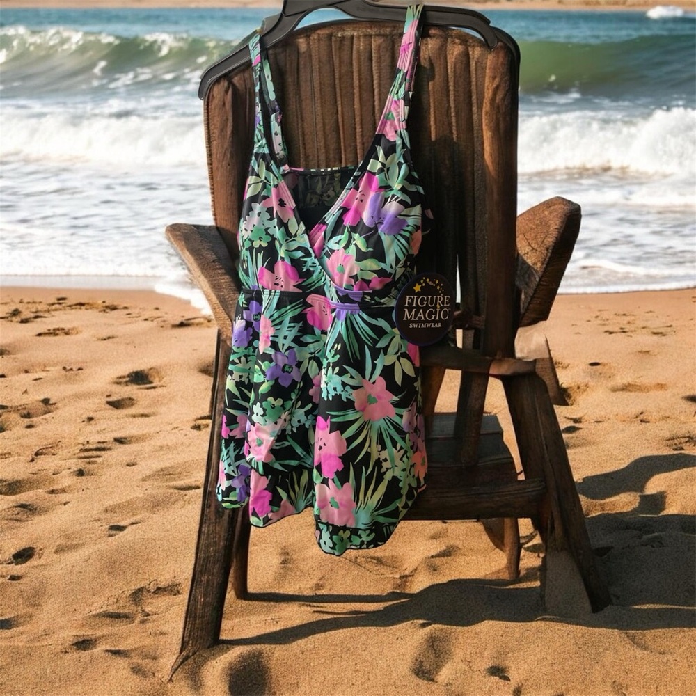 Figure Magic Tankini